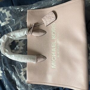 Mk purse